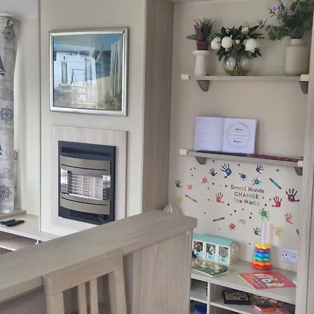 Ruby'scumbrianholidaysforall Sen Friendly